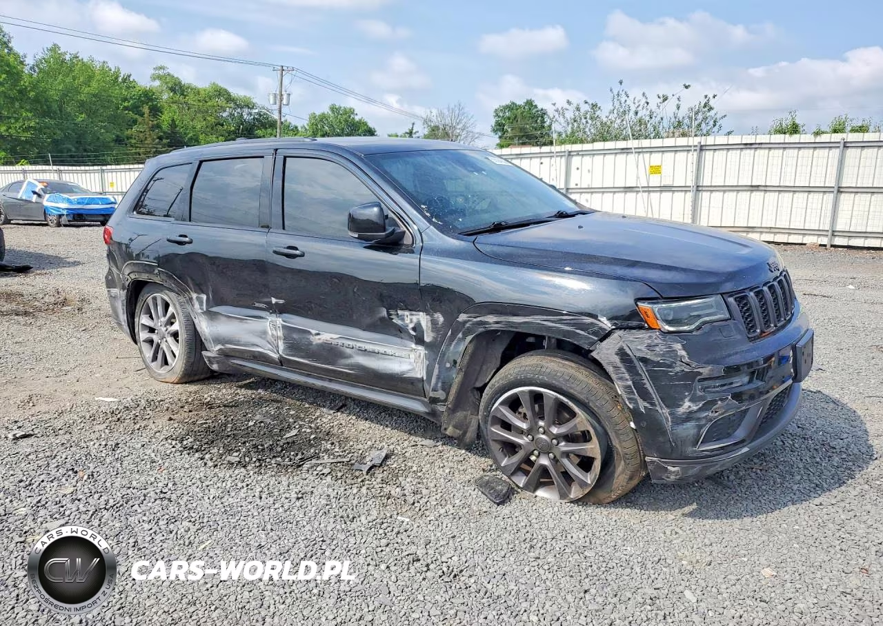 2018 Jeep Grand Cherokee Overland VIN:1C4RJFCGXJC120713 - 4