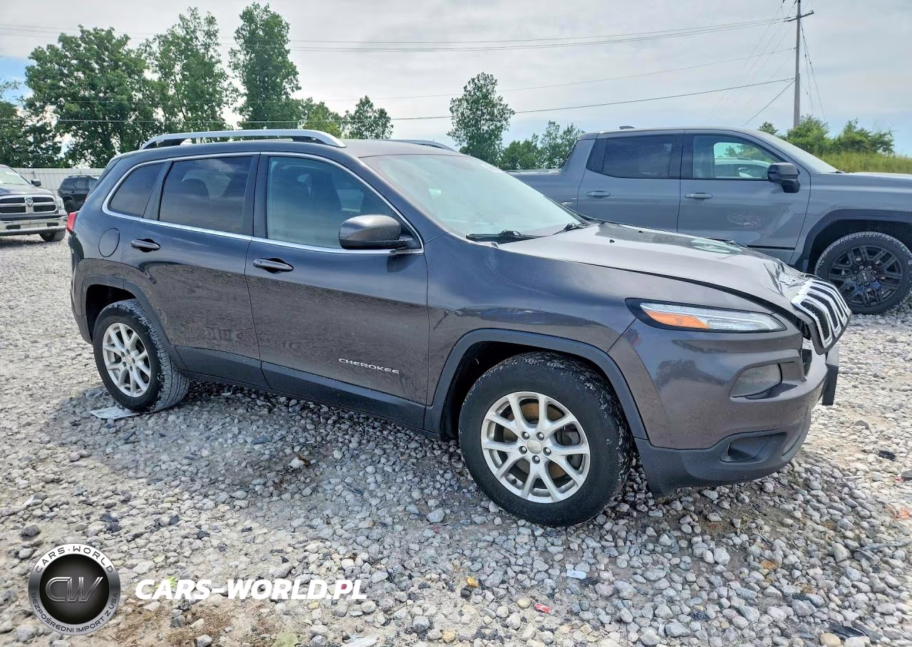 2014 Jeep Cherokee Latitude VIN:1C4PJMCS5EW197431 - 4