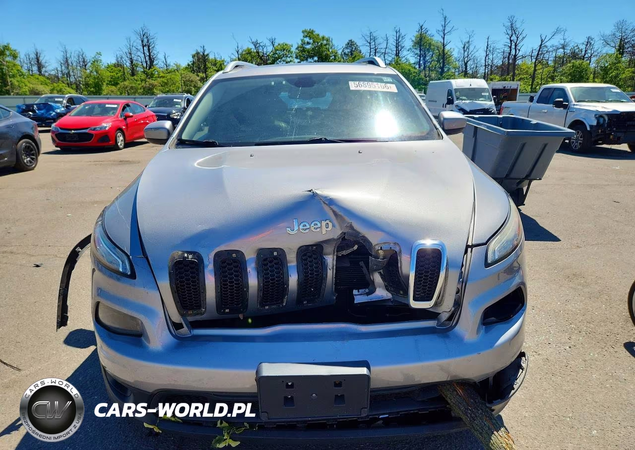 2015 Jeep Cherokee Latitude VIN:1C4PJLCB2FW753464 - 5