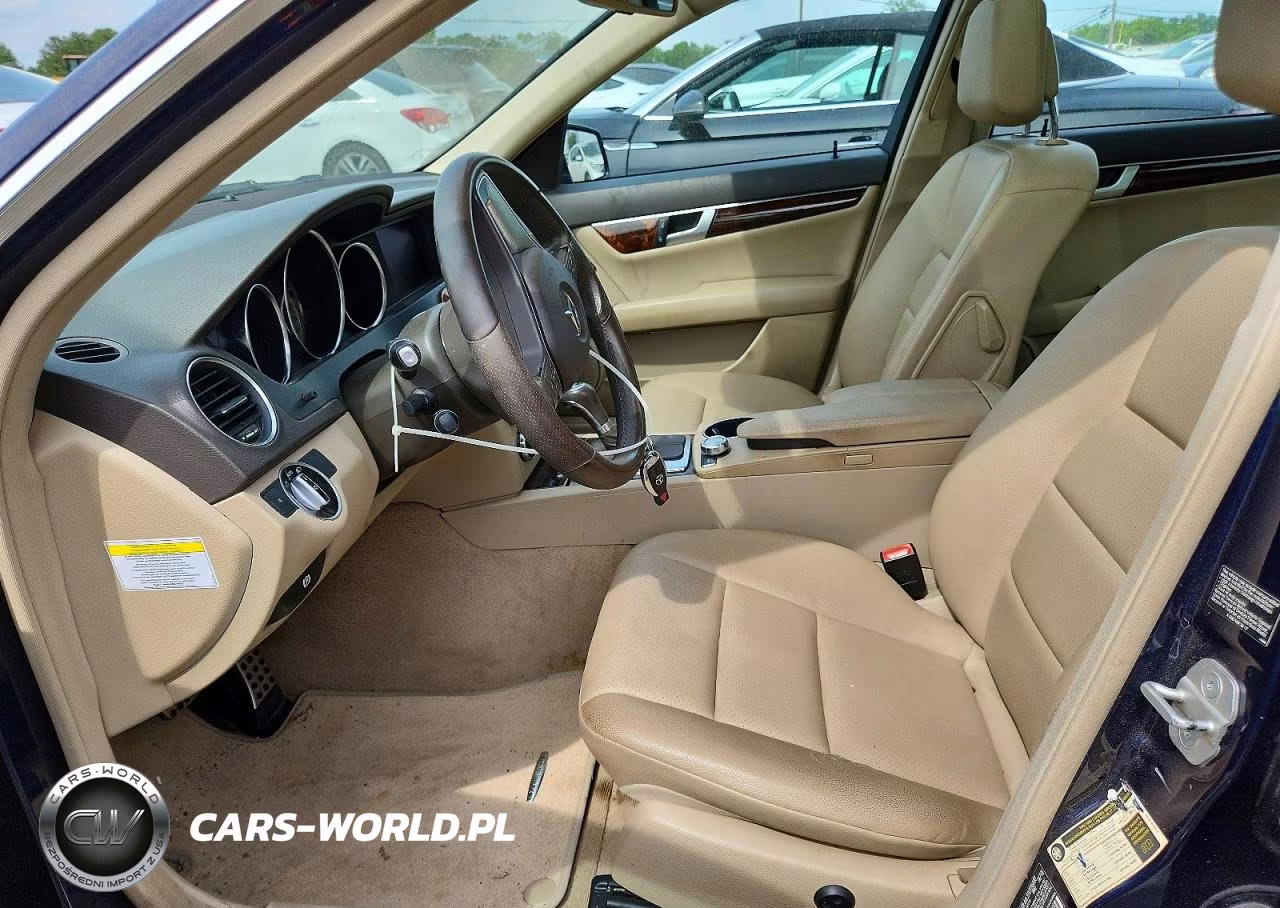 2013 Mercedes-Benz C 300 4Matic VIN:WDDGF8AB9DR273876 - 7