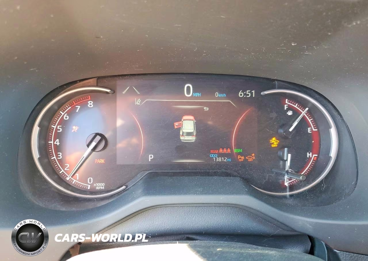 2024 Toyota Rav4 Xle Premium VIN:2T3A1RFV1RC452493 - 9