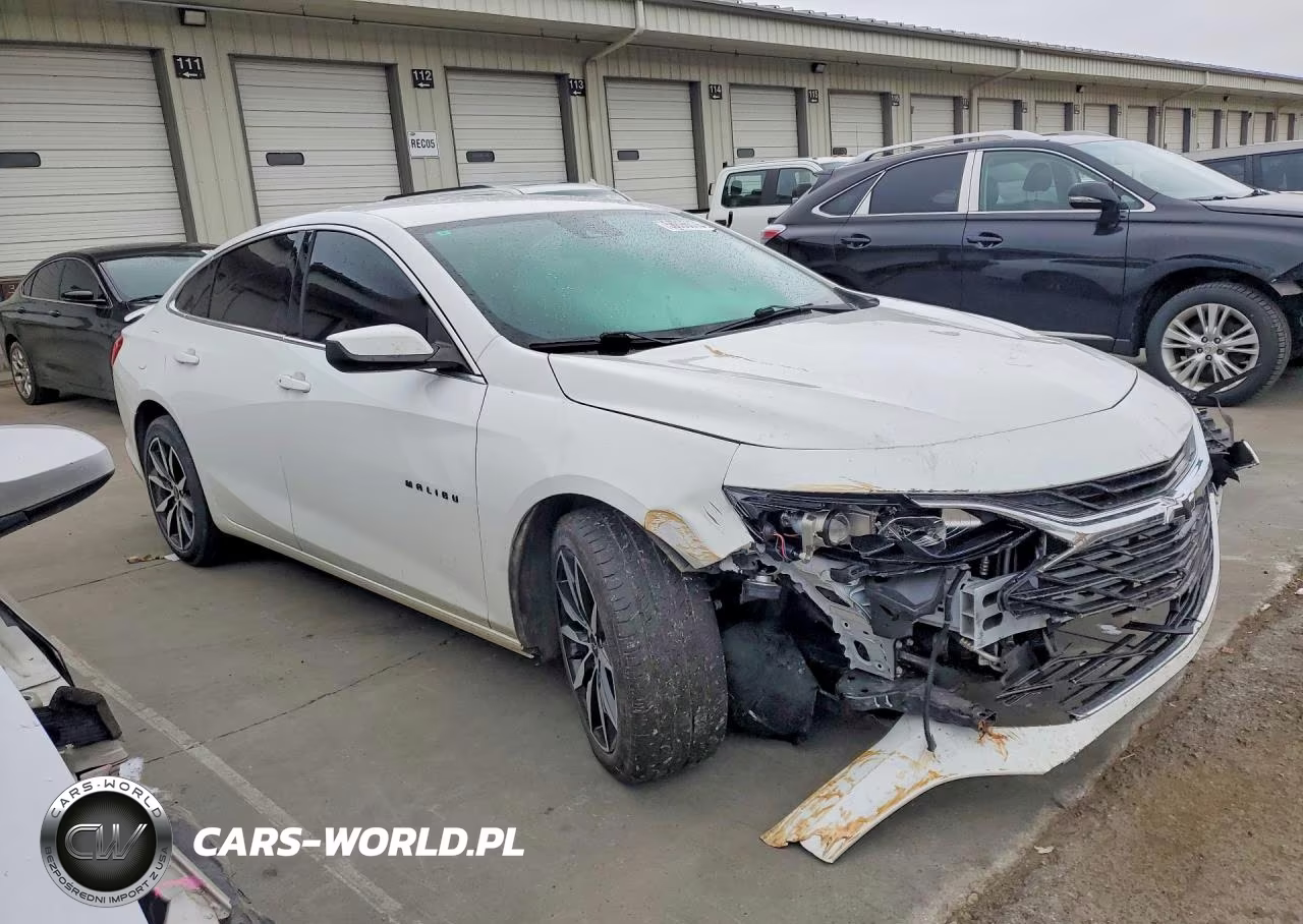 2023 Chevrolet Malibu Rs VIN:1G1ZG5ST7PF140327 - 4