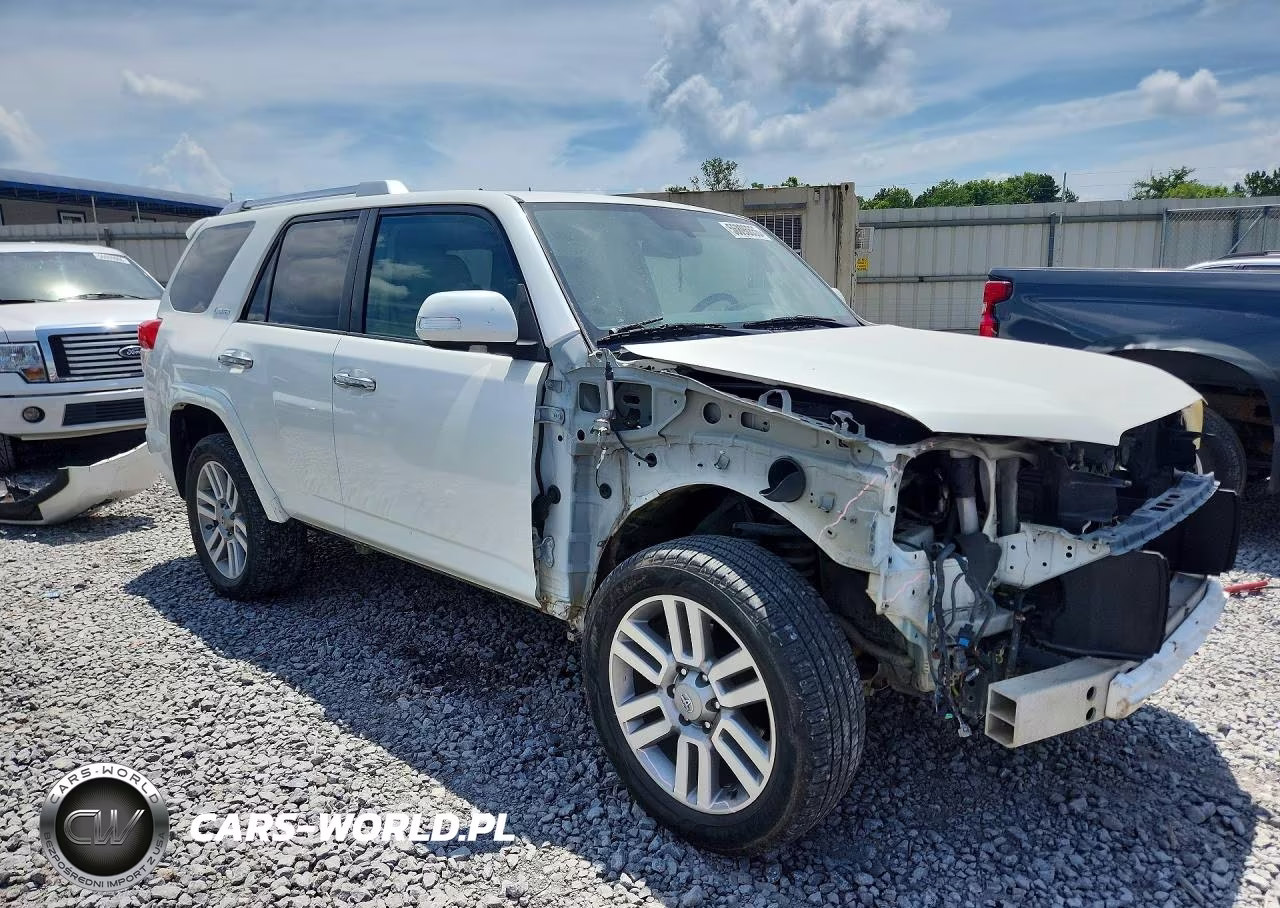 2010 Toyota 4Runner Limited VIN:JTEZU5JR2A5004105 - 4