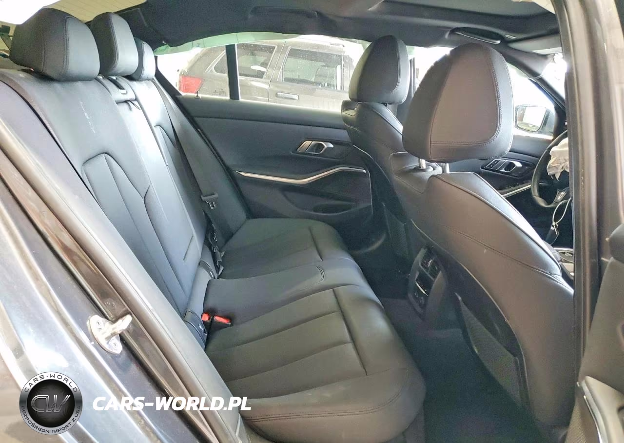 2020 BMW 330Xi VIN:3MW5R7J03L8B25262 - 10