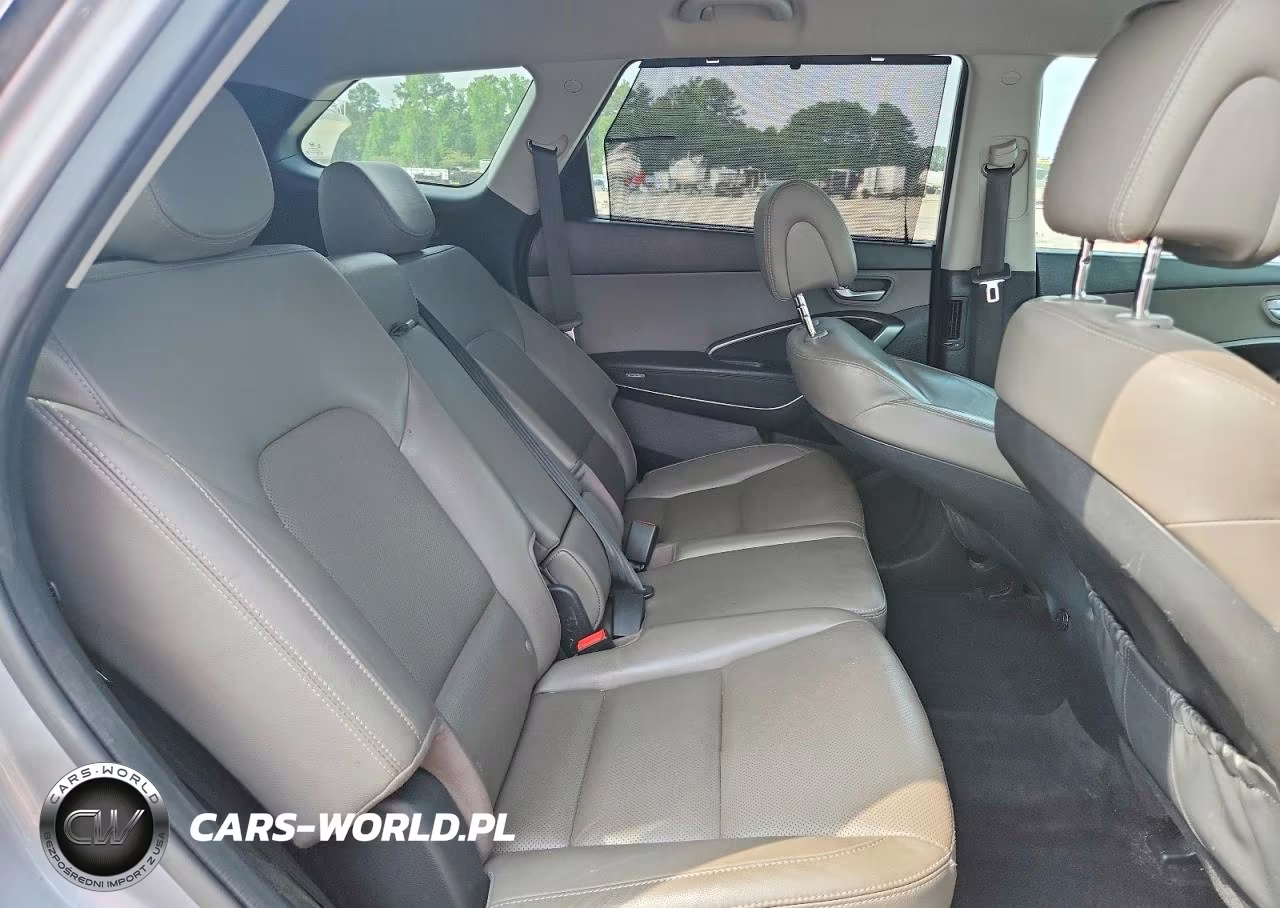 2018 Hyundai Santa Fe Se VIN:KM8SN4HF0JU266277 - 11