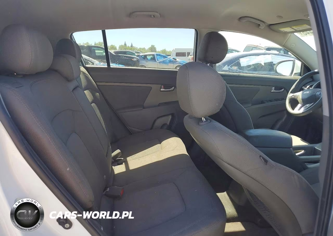 2013 Kia Sportage Lx VIN:KNDPBCA23D7499500 - 10