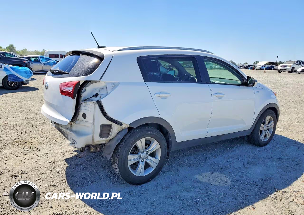 2013 Kia Sportage Lx VIN:KNDPBCA23D7499500 - 3