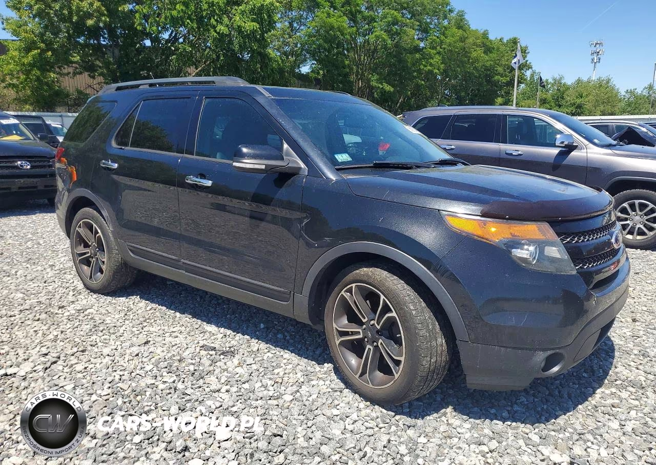 2014 Ford Explorer Sport VIN:1FM5K8GT2EGA46843 - 4