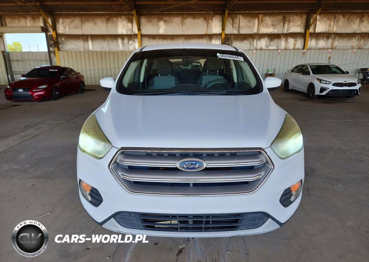 2017 Ford Escape Se VIN:1FMCU0GD2HUD67329 - 5