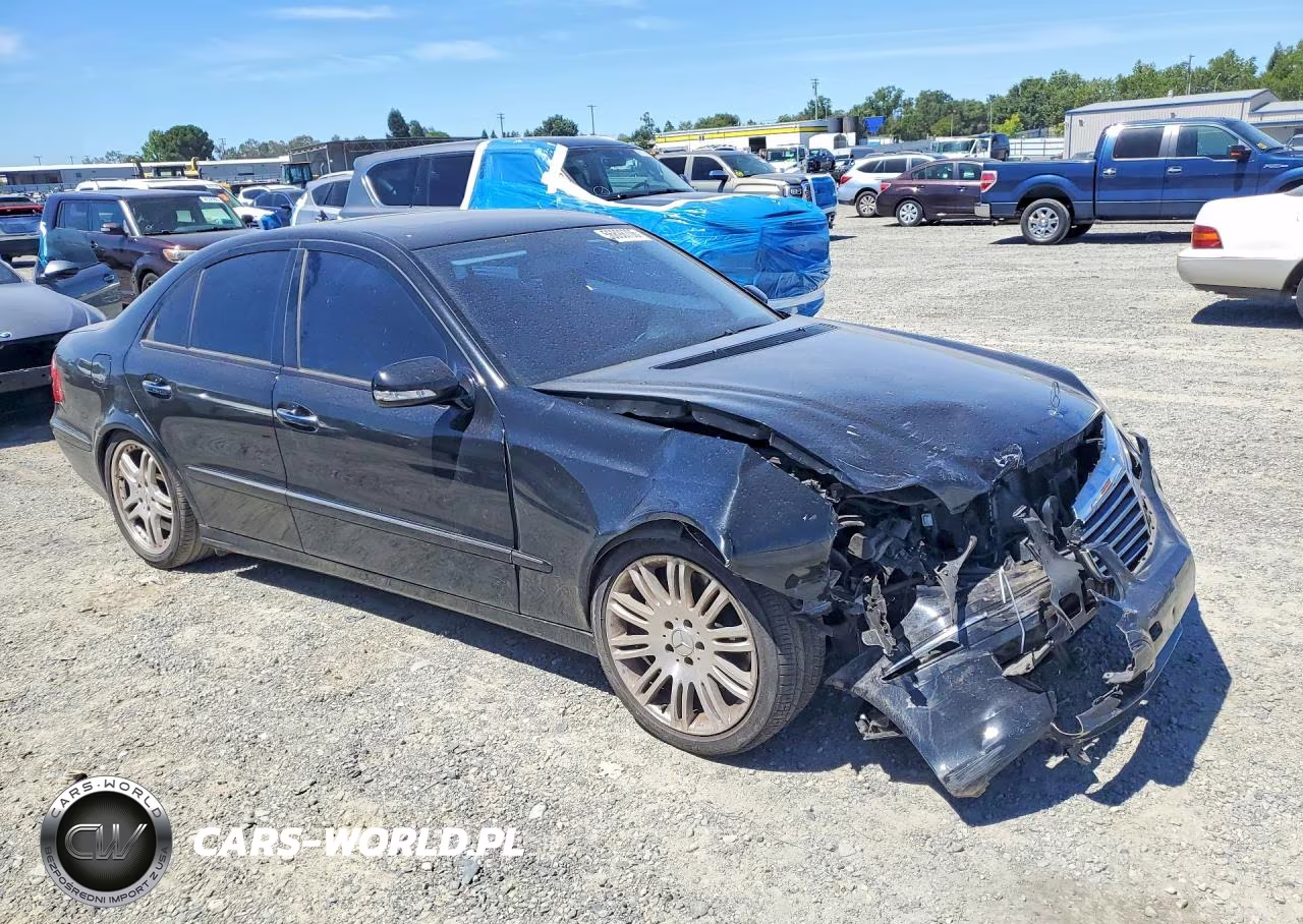 2007 Mercedes-Benz E 550 VIN:WDBUF72X07A999404 - 4
