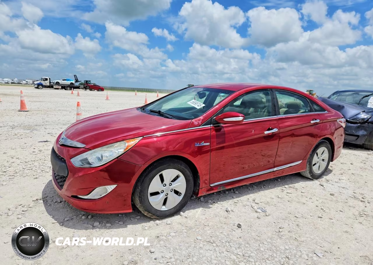 2013 Hyundai Sonata Hybrid – zdjęcie 1 z 12