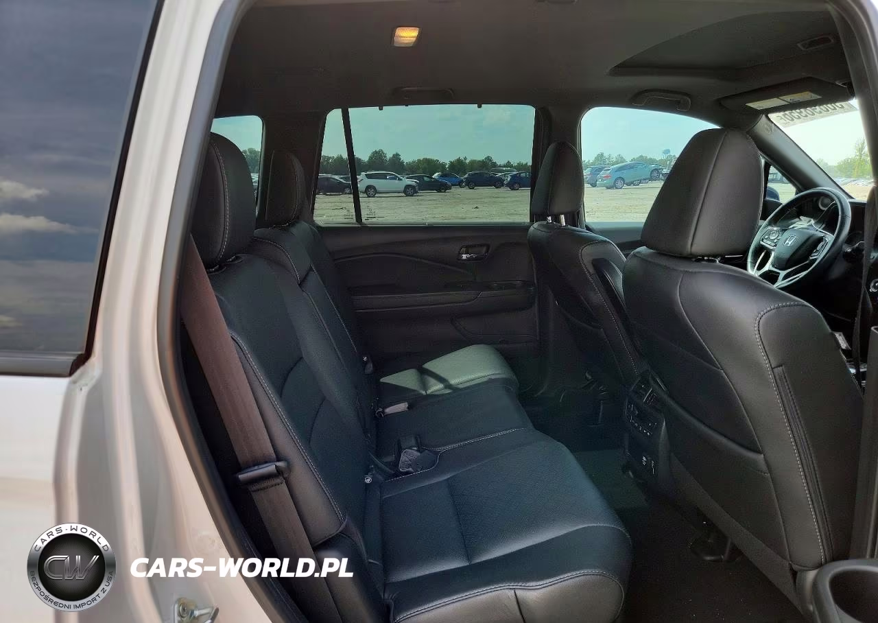 2021 Honda Passport Elite VIN:5FNYF8H08MB014725 - 11