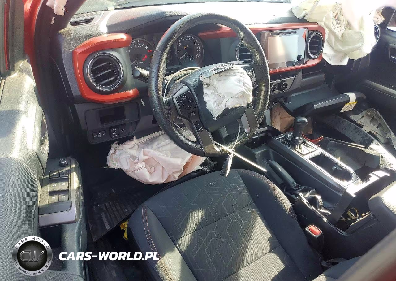 2018 Toyota Tacoma Trd Sport VIN:3TMCZ5AN2JM152516 - 8