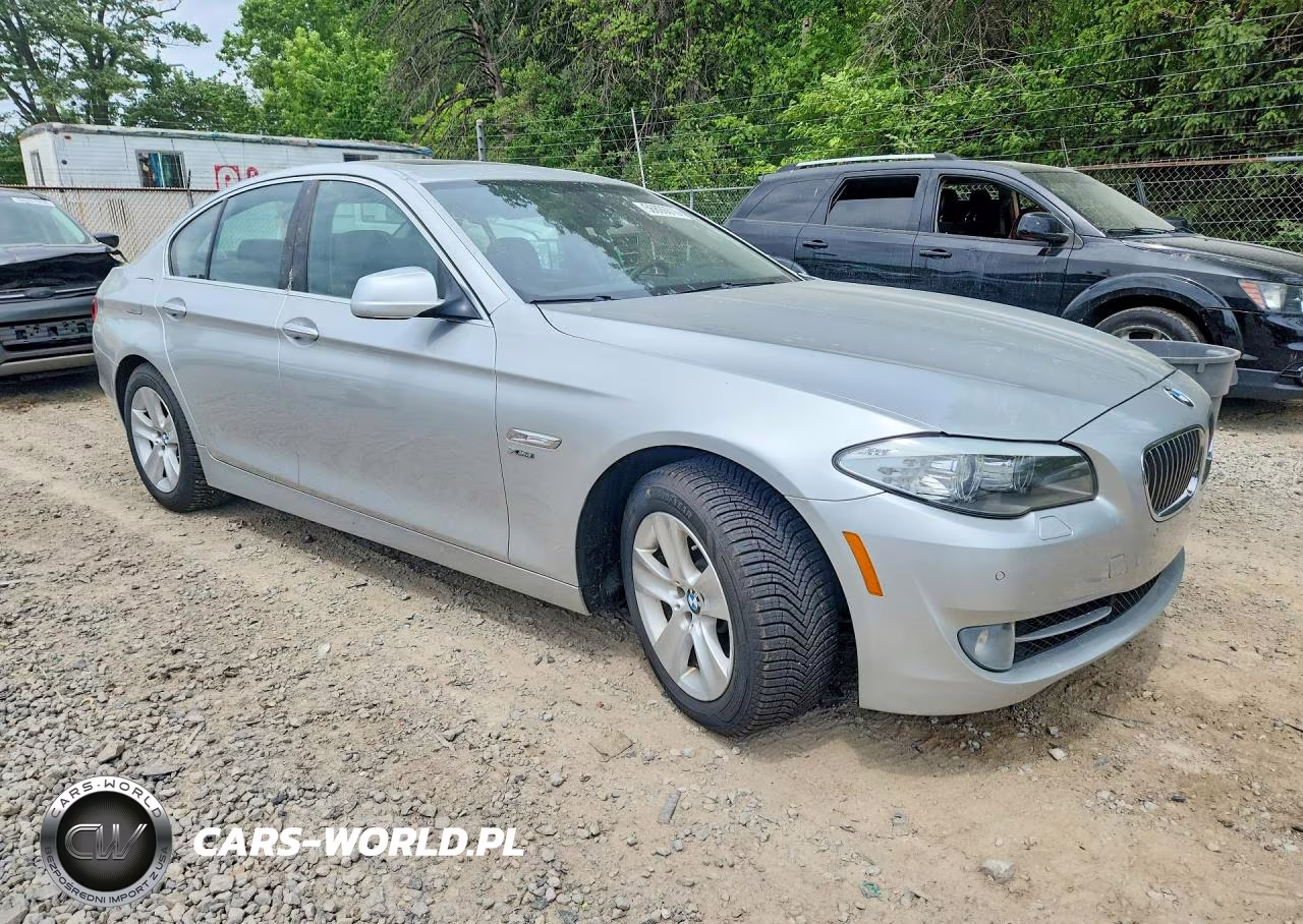 2012 BMW 528 Xi VIN:WBAXH5C57CDW07339 - 4