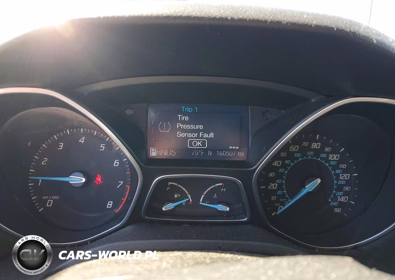 2012 Ford Focus Se VIN:1FAHP3F23CL457208 - 9