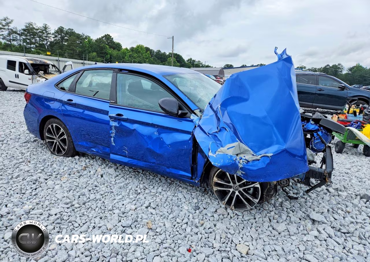 2024 Volkswagen Jetta Sport VIN:3VWBM7BU1RM041895 - 4