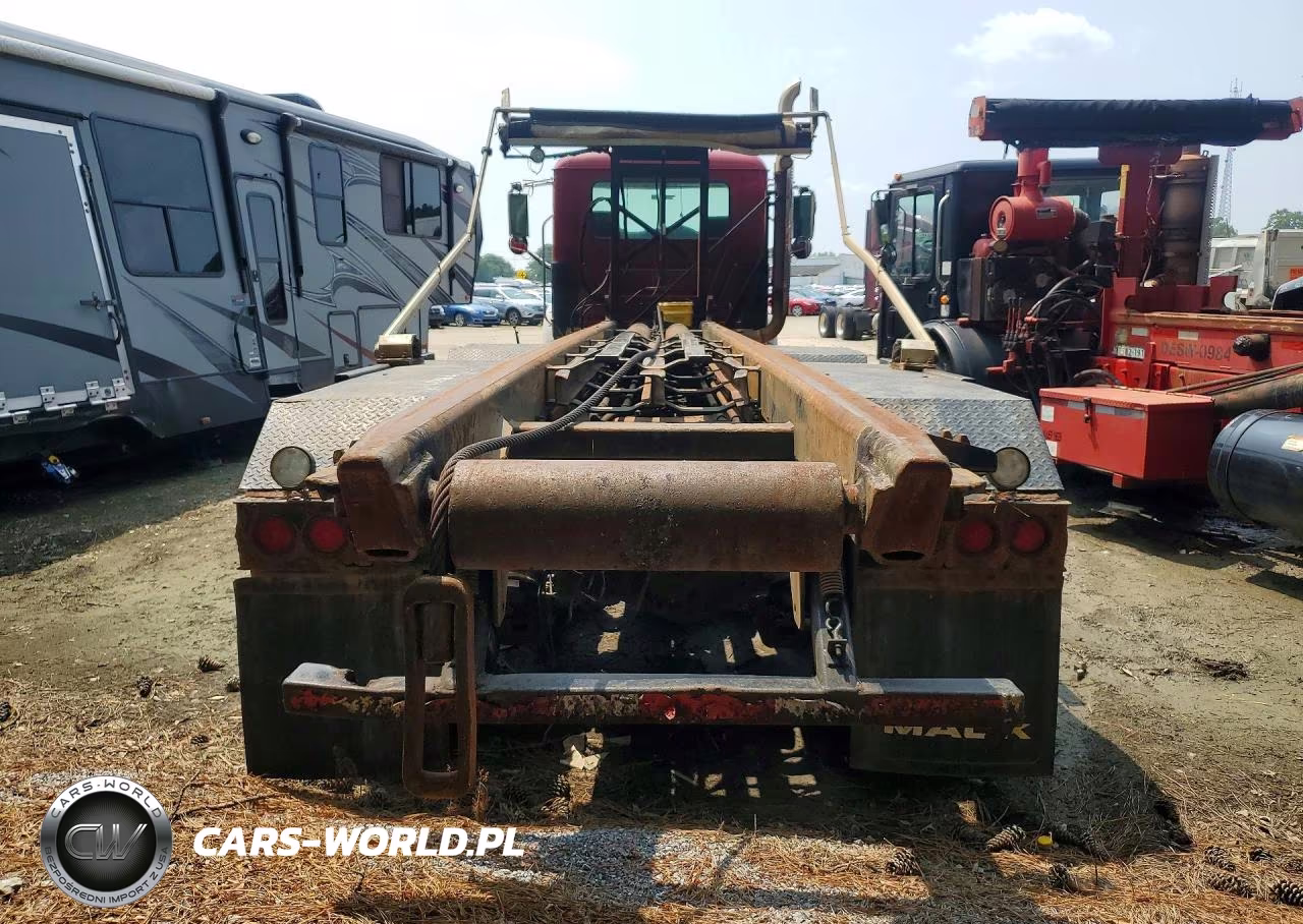 2012 Mack Gu713 Roll-Off Container Truck VIN:1M2AX09C0CM011781 - 6