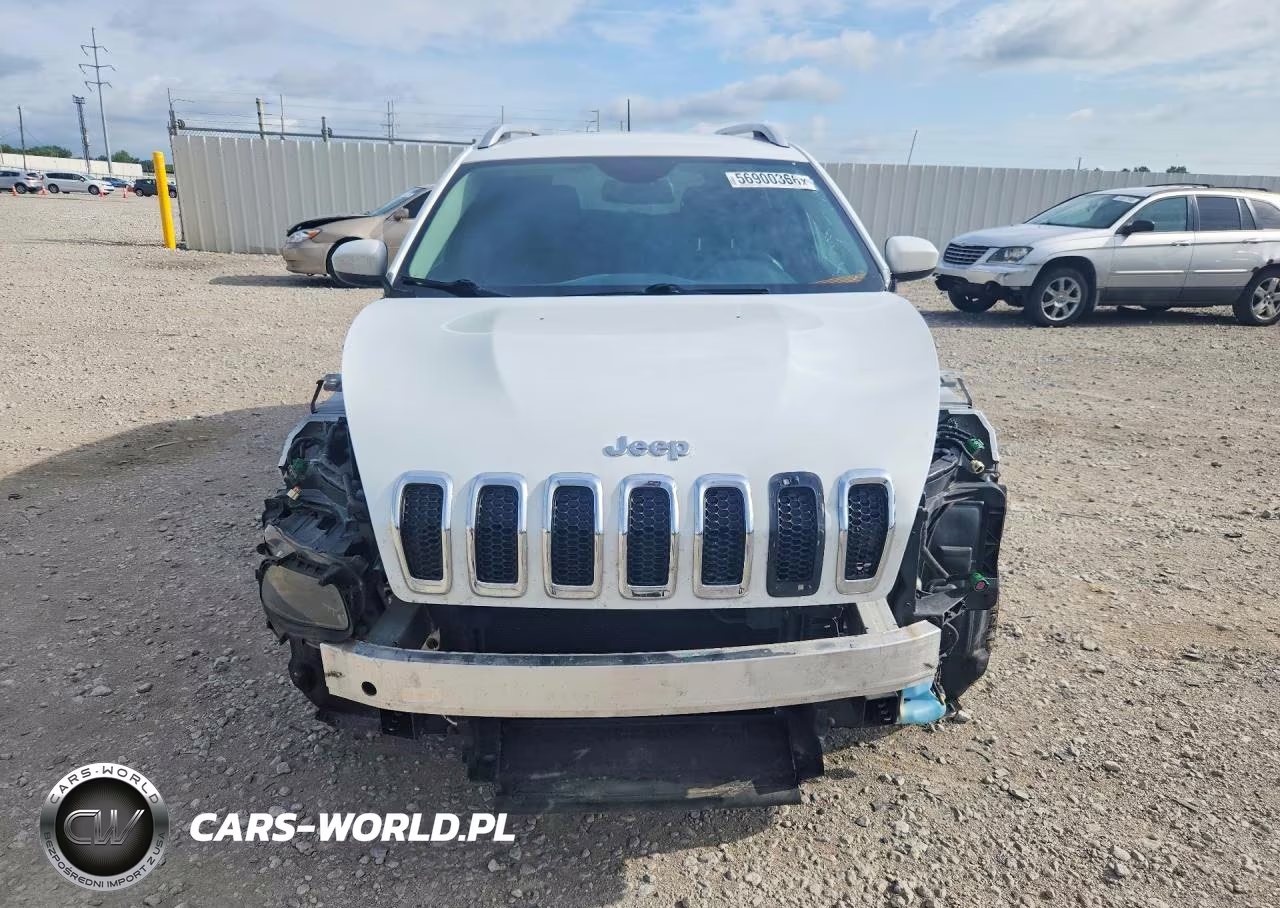2016 Jeep Cherokee Latitude VIN:1C4PJLCB6GW201290 - 5