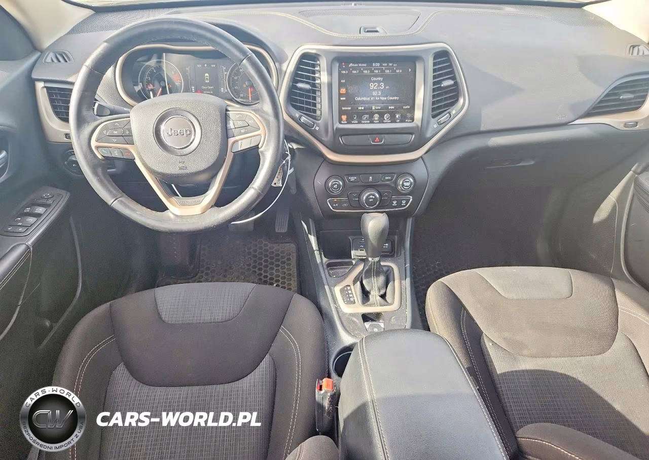 2016 Jeep Cherokee Latitude VIN:1C4PJLCB6GW201290 - 8