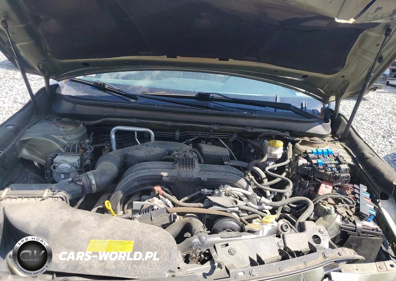 2018 Subaru Outback 2.5I Premium VIN:4S4BSAFC3J3216592 - 12