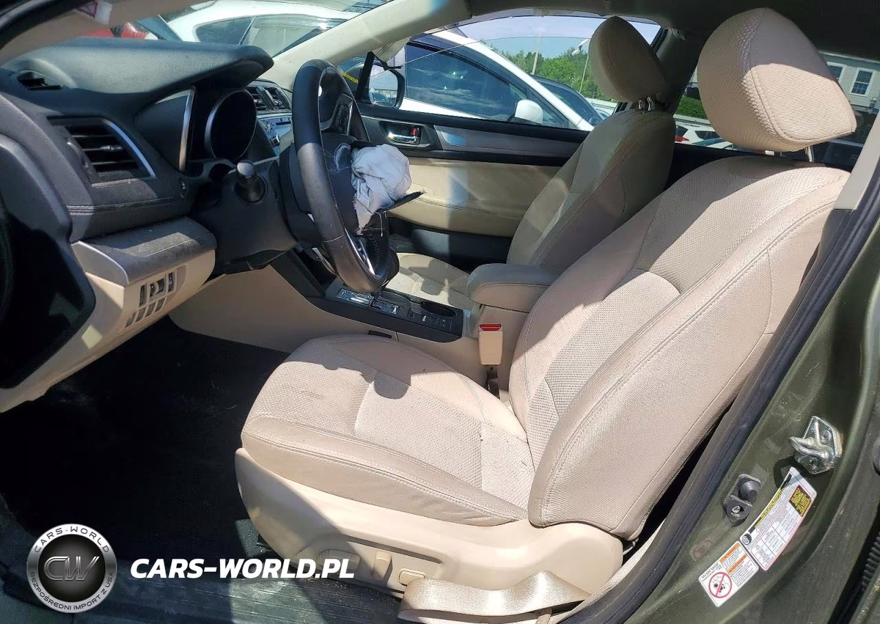 2018 Subaru Outback 2.5I Premium VIN:4S4BSAFC3J3216592 - 7