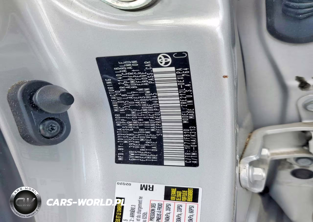 2020 Toyota Corolla Le VIN:5YFEPRAE0LP104045 - 12