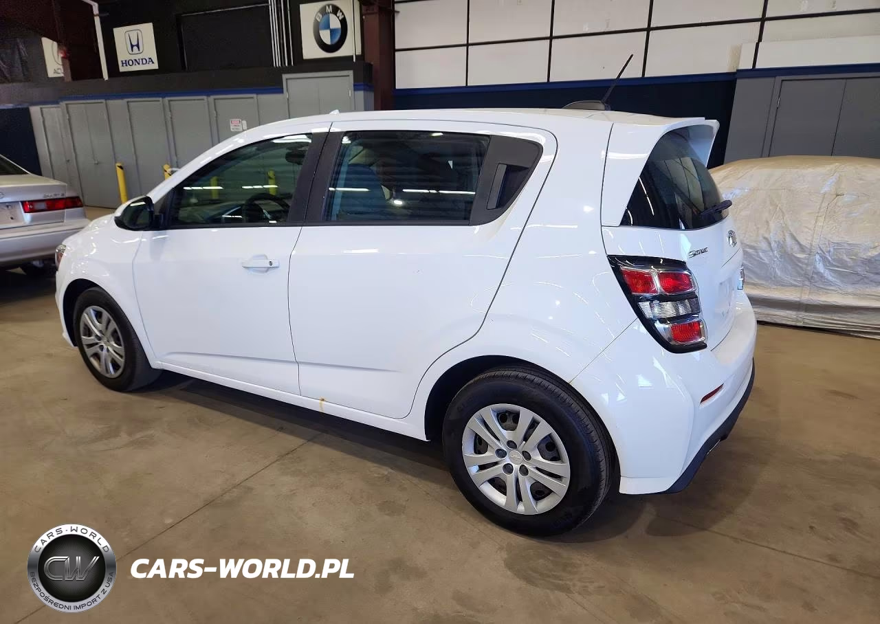 2018 Chevrolet Sonic VIN:1G1JG6SH7J4132925 - 2