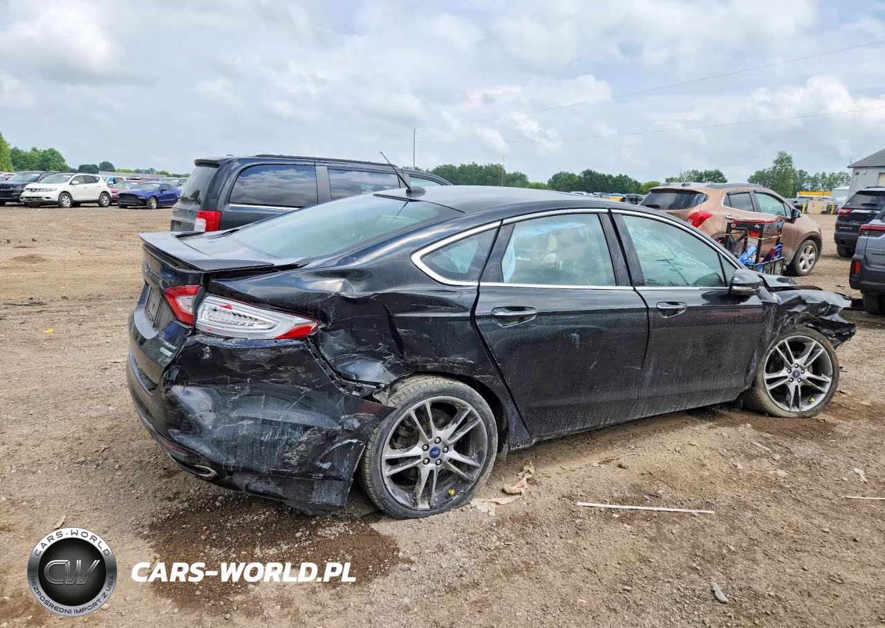 2014 Ford Fusion Titanium VIN:3FA6P0K94ER110175 - 3