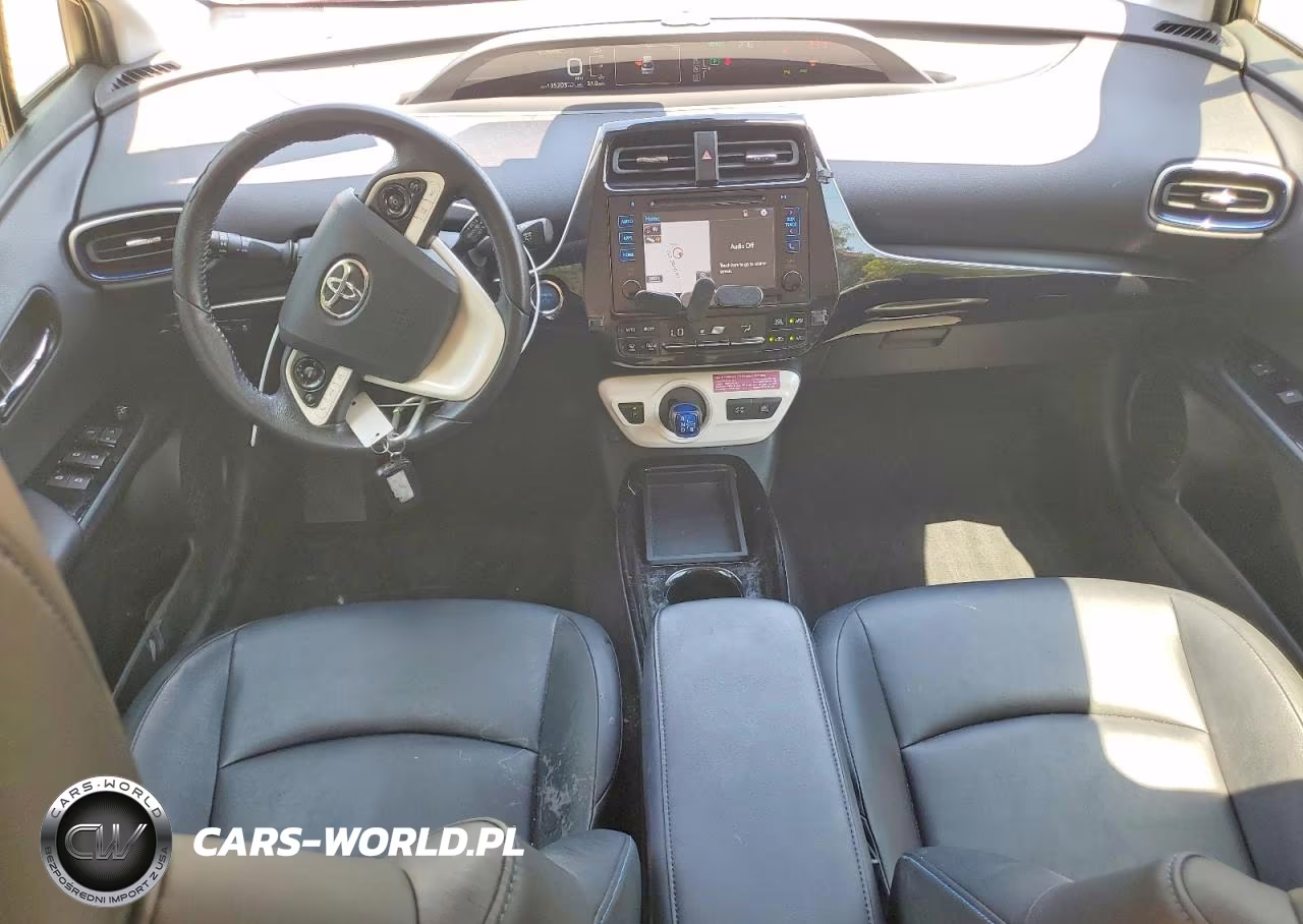 2017 Toyota Prius Four Touring VIN:JTDKARFU0H3537207 - 8