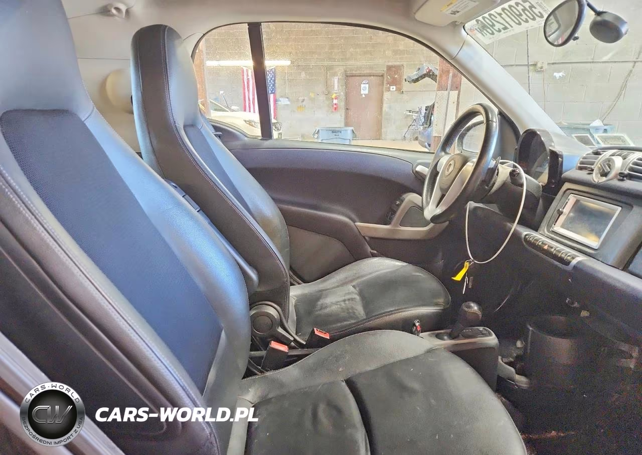 2013 Smart Fortwo Pure VIN:WMEEJ3BA2DK637865 - 10