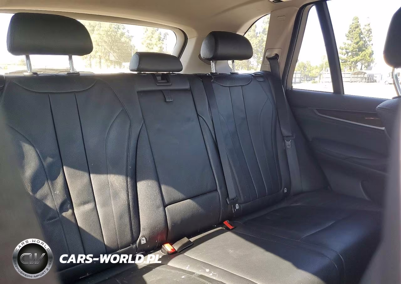 2015 BMW X5 VIN:5UXKR0C55F0K65073 - 10