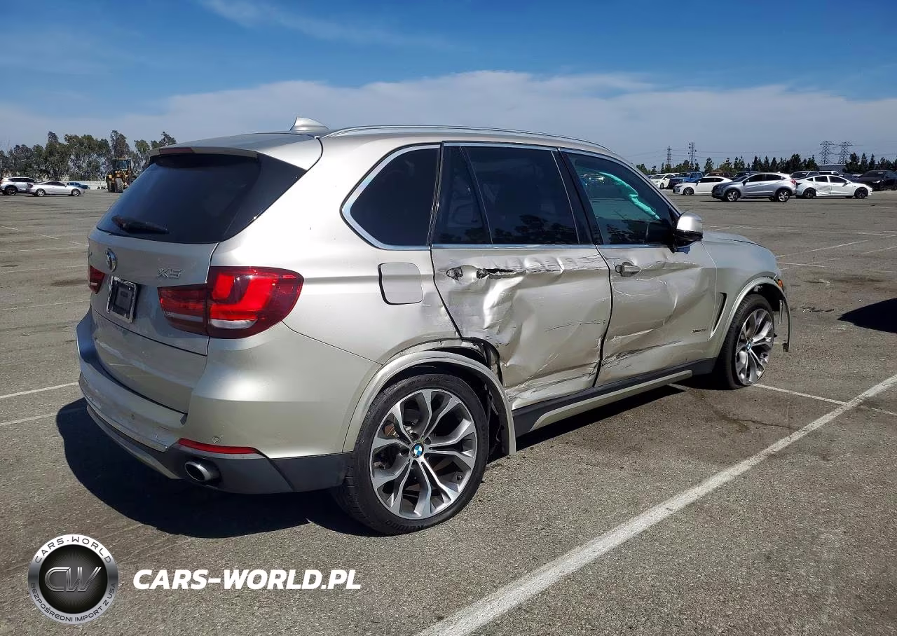 2015 BMW X5 VIN:5UXKR0C55F0K65073 - 3