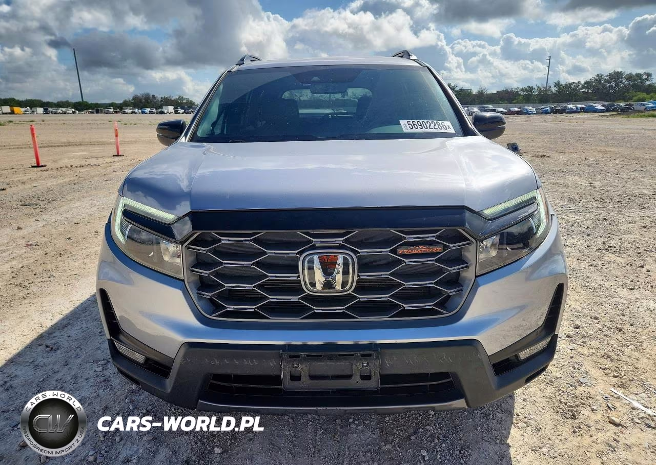 2023 Honda Passport Trail Sport VIN:5FNYF8H65PB028820 - 5