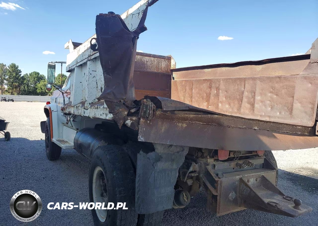 1976 Chevrolet Dump Truck VIN:CCE666V120709 - 9