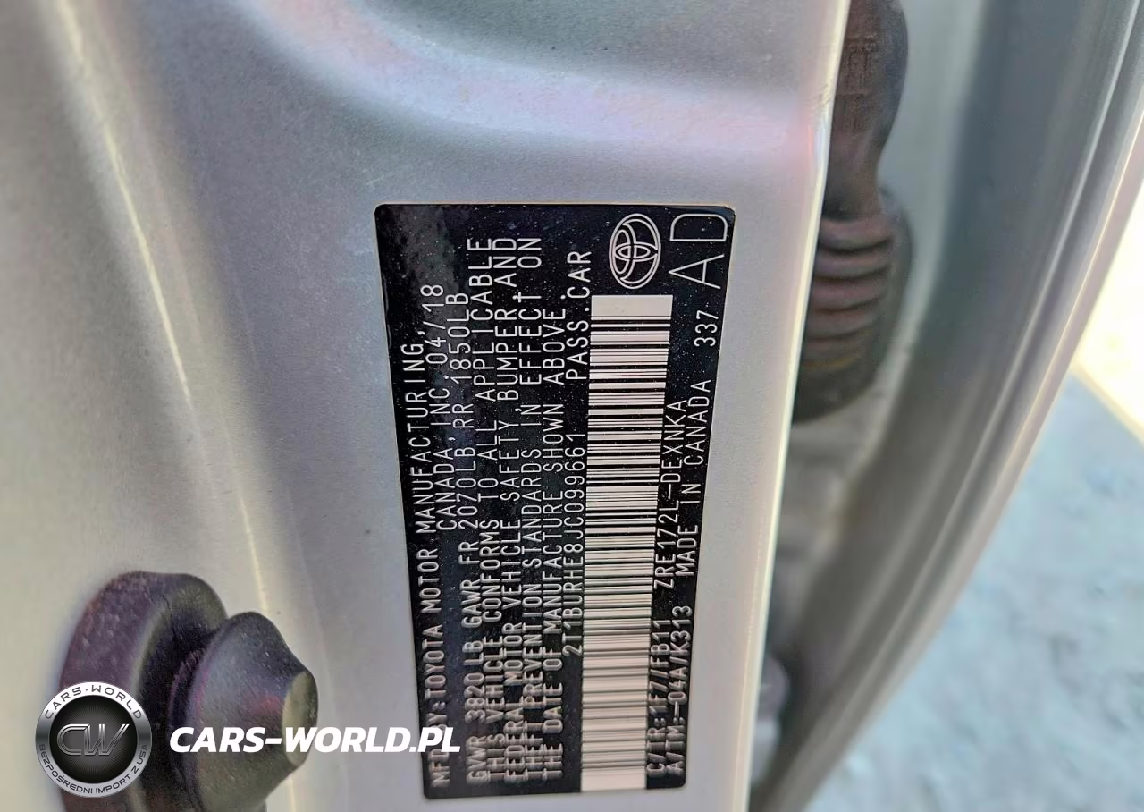 2018 Toyota Corolla Le VIN:2T1BURHE8JC099661 - 12