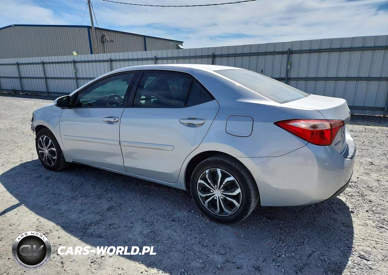 2018 Toyota Corolla Le VIN:2T1BURHE8JC099661 - 2