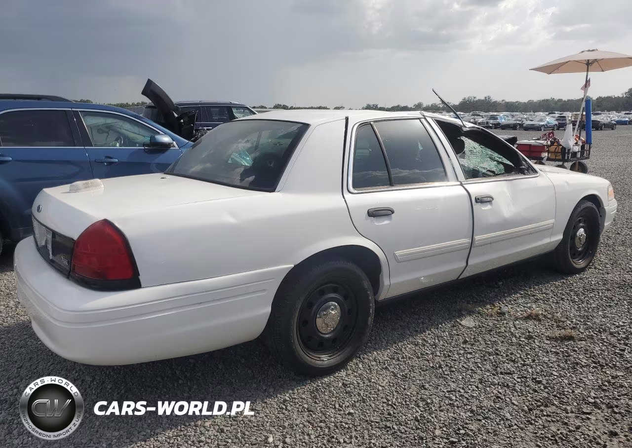 2011 Ford Crown Vic VIN:2FABP7BV3BX129897 - 3