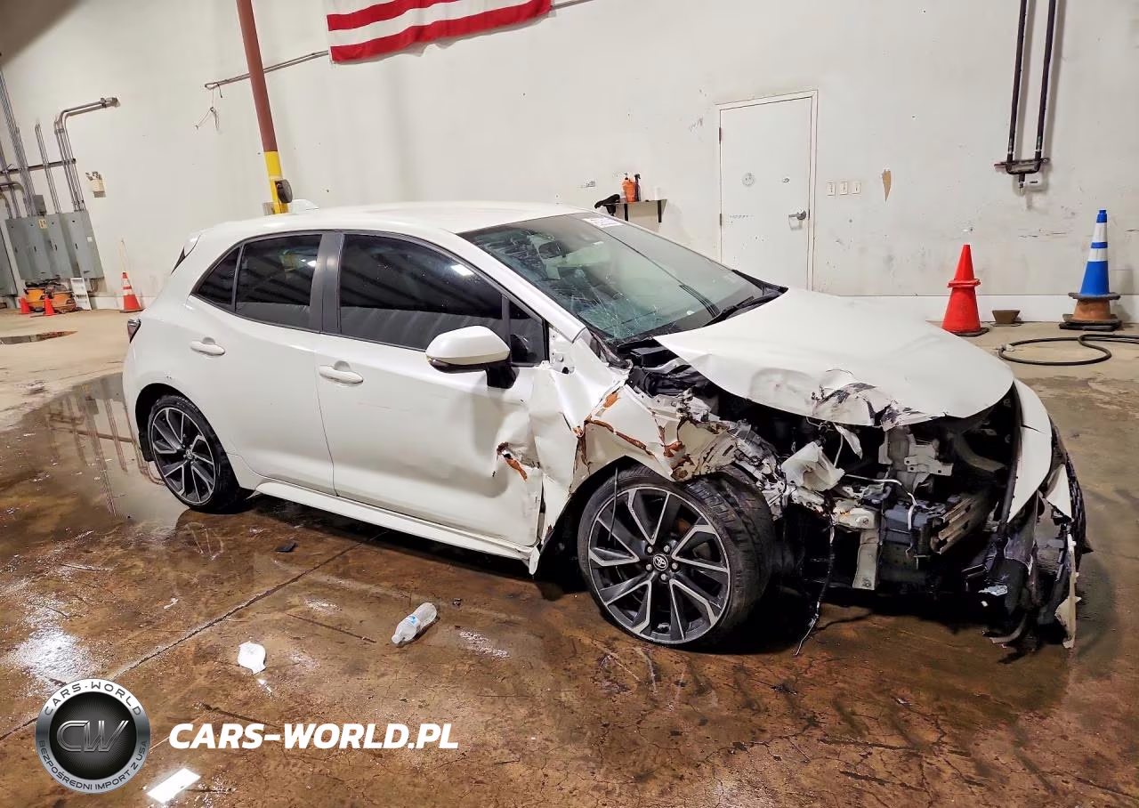 2019 Toyota Corolla Hatchback Xse VIN:JTNK4RBE6K3002472 - 4