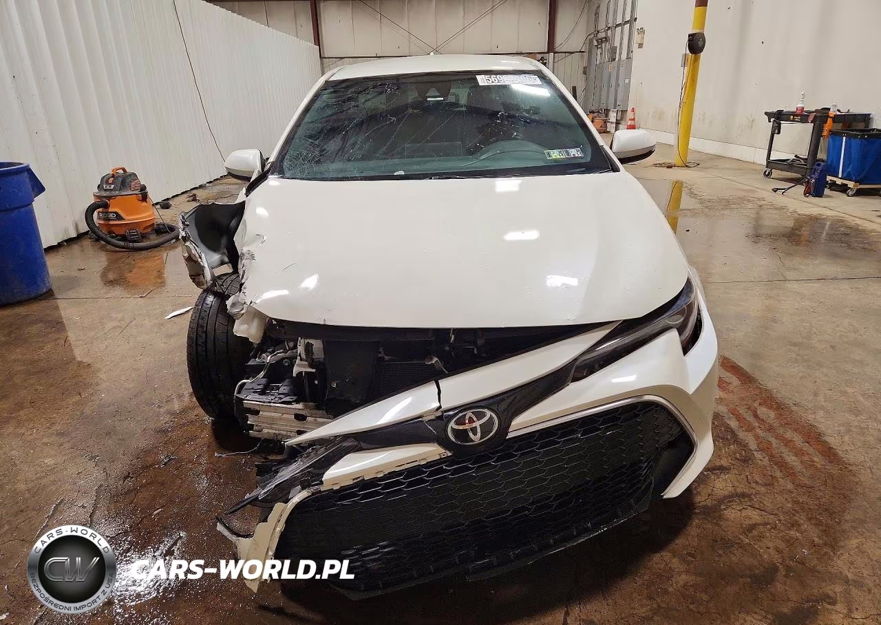 2019 Toyota Corolla Hatchback Xse VIN:JTNK4RBE6K3002472 - 5