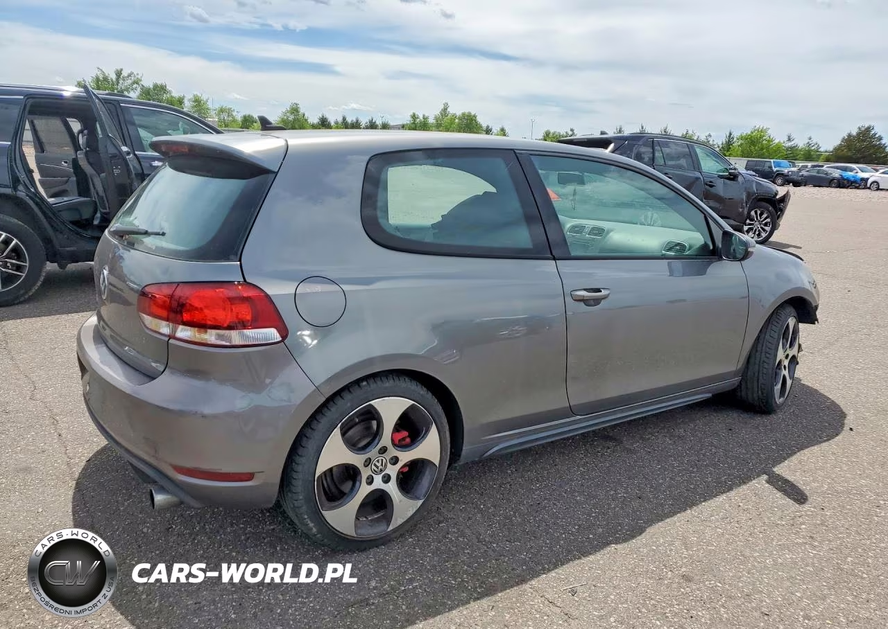 2010 Volkswagen Gti VIN:WVWEV7AJ8AW231458 - 3