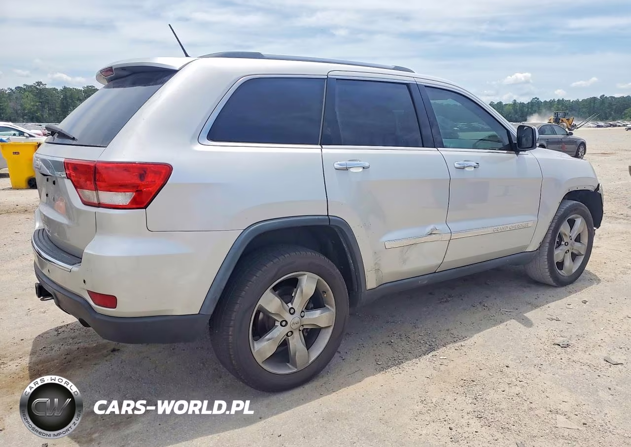 2013 Jeep Grand Cherokee Overland VIN:1C4RJECG0DC526191 - 3
