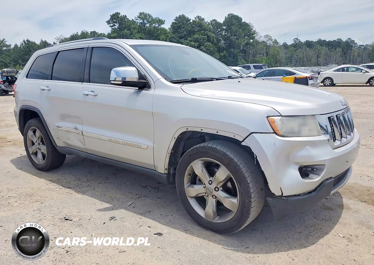 2013 Jeep Grand Cherokee Overland VIN:1C4RJECG0DC526191 - 4