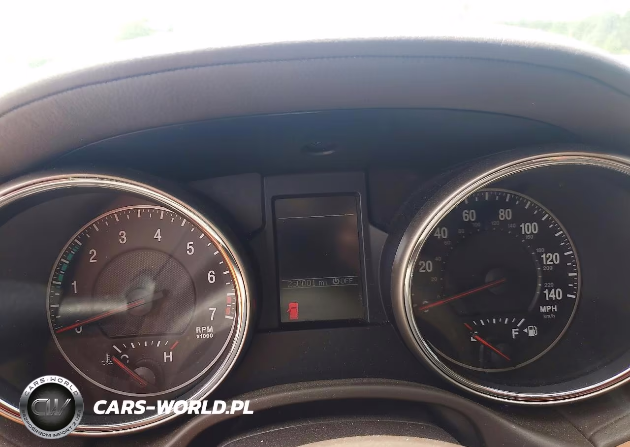 2013 Jeep Grand Cherokee Overland VIN:1C4RJECG0DC526191 - 9