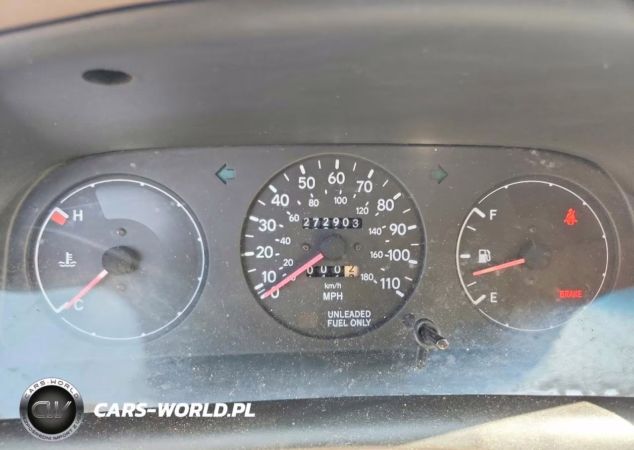 1997 Toyota Corolla Base VIN:1NXBA02E8VZ621027 - 9