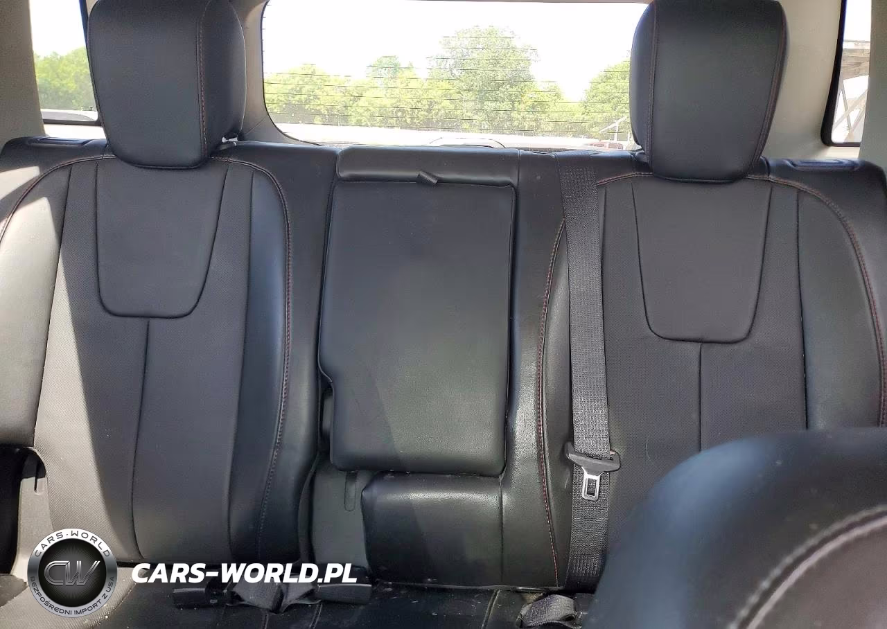 2017 GMC Terrain Slt VIN:2GKFLUE30H6331812 - 10