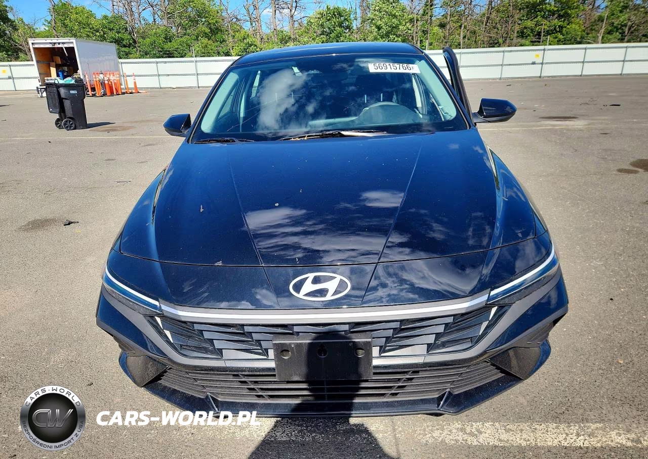 2026 Hyundai Elantra Se VIN:KMHLL4DG1TU110339 - 5