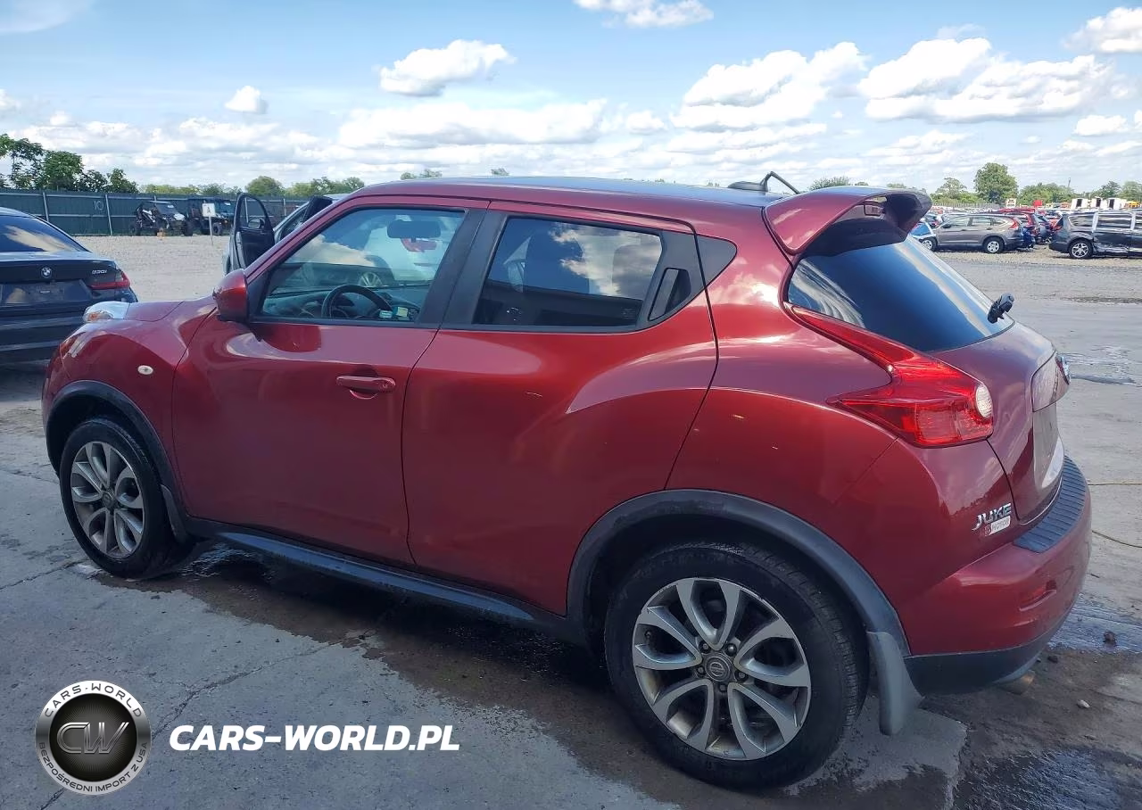 2013 Nissan Juke S VIN:JN8AF5MV2DT215121 - 2