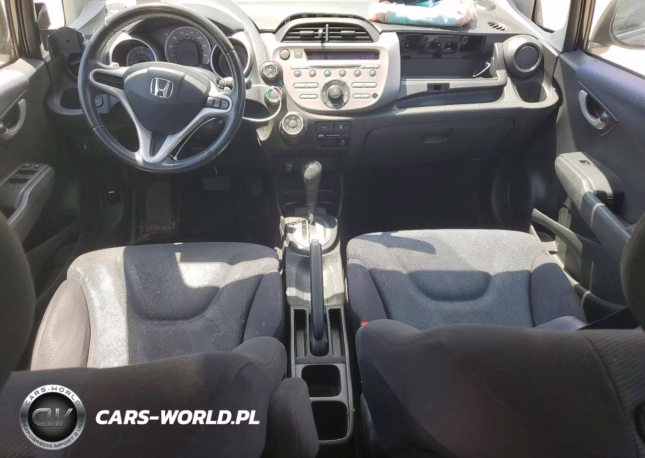 2011 Honda Fit Sport VIN:JHMGE8H58BC026506 - 8
