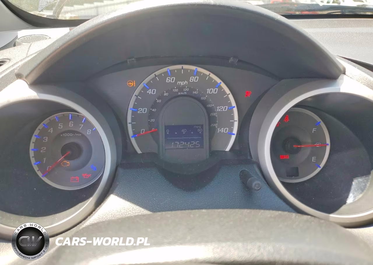 2011 Honda Fit Sport VIN:JHMGE8H58BC026506 - 9