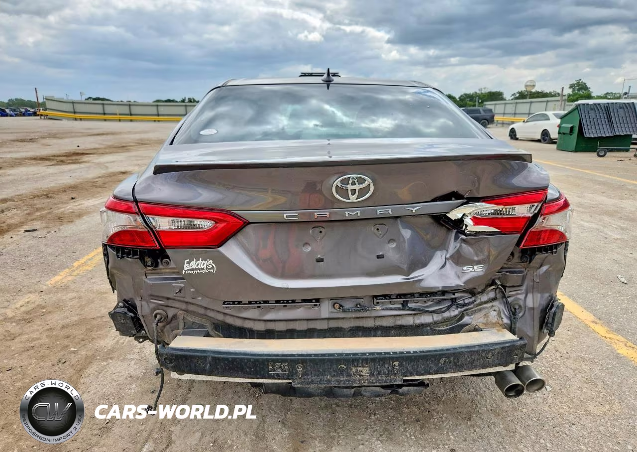 2018 Toyota Camry Se VIN:4T1B11HK0JU139973 - 6